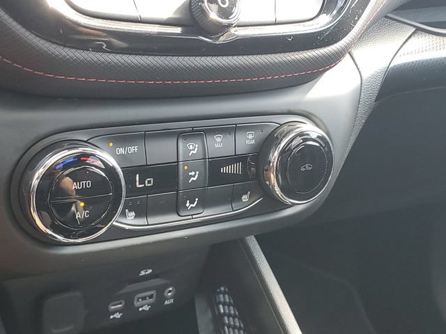 Certified 2022 Chevrolet TrailBlazer RS w/ Sun and Liftgate Package AWD/4WD image 27