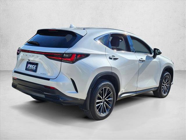 Used 2025 Lexus NX 250 NX 250 image 5