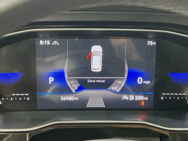 Used 2024 Volkswagen Jetta SE image 12