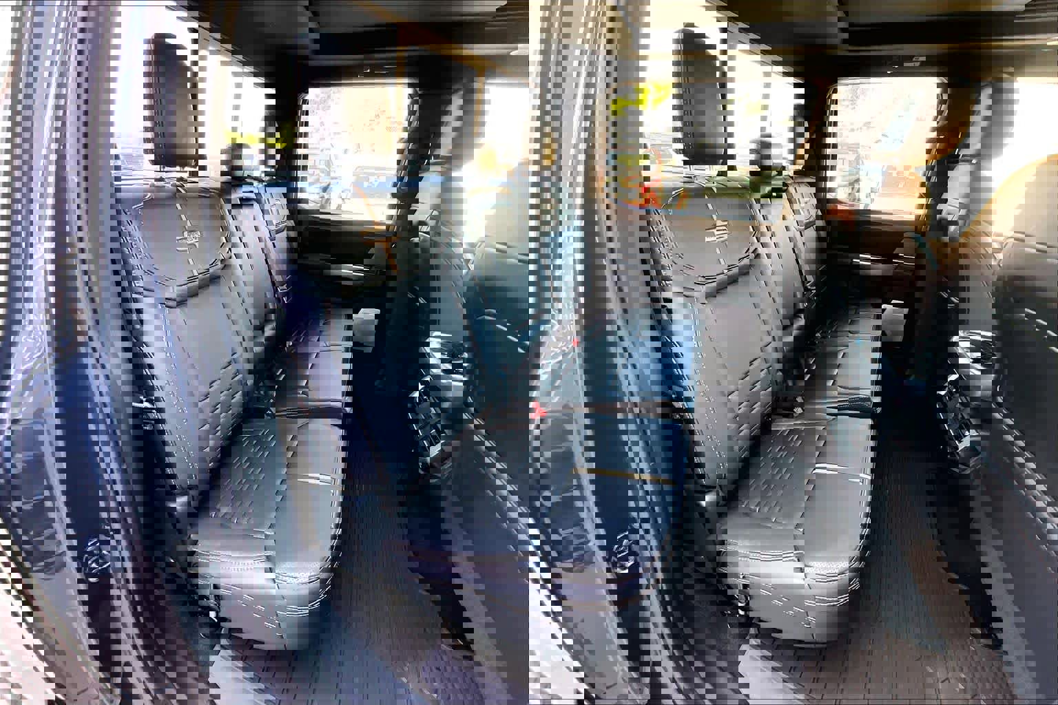 Certified 2021 Ford F150 Platinum w/ Equipment Group 701A High image 20