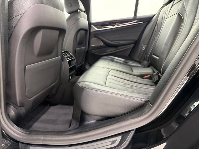 Used 2020 BMW 540i xDrive w/ Premium Package AWD/4WD image 17