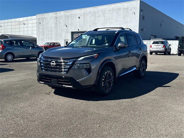 New 2026 Nissan Rogue Platinum image 8