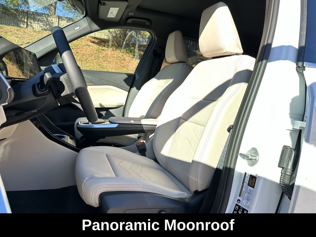 Used 2025 BMW X1 xDrive28i w/ Convenience Package image 15