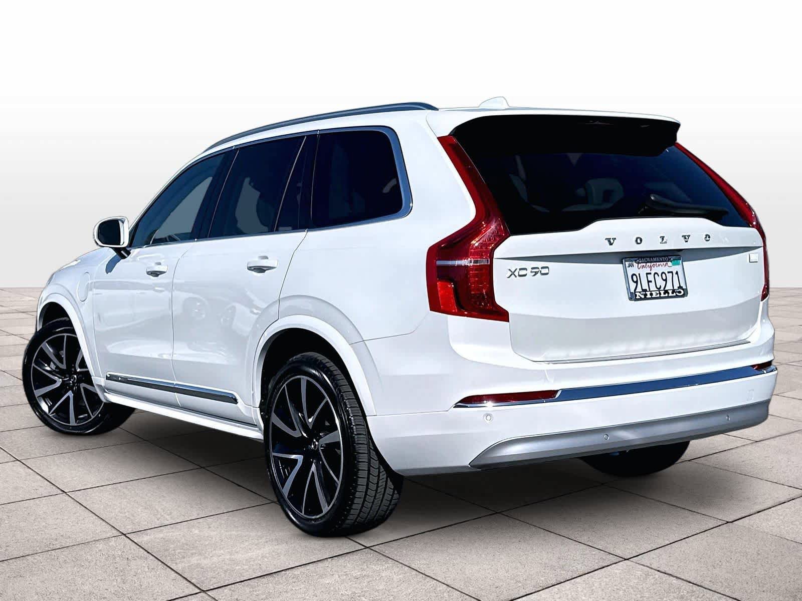 Used 2022 Volvo XC90 T8 Inscription Expression w/ Advanced Package AWD/4WD image 15