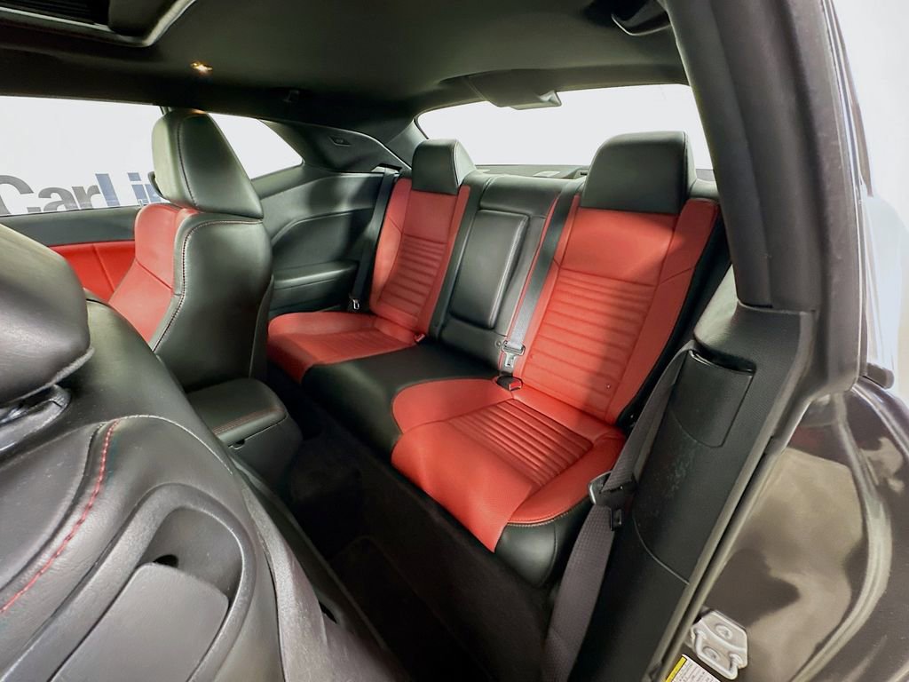Used 2016 Dodge Challenger R/T Plus RWD image 30