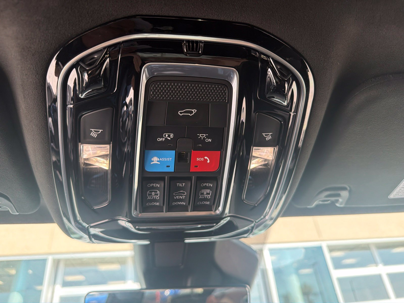 Used 2023 Jeep Grand Wagoneer Series III w/ Rear Seat Video Group 1 AWD/4WD image 25