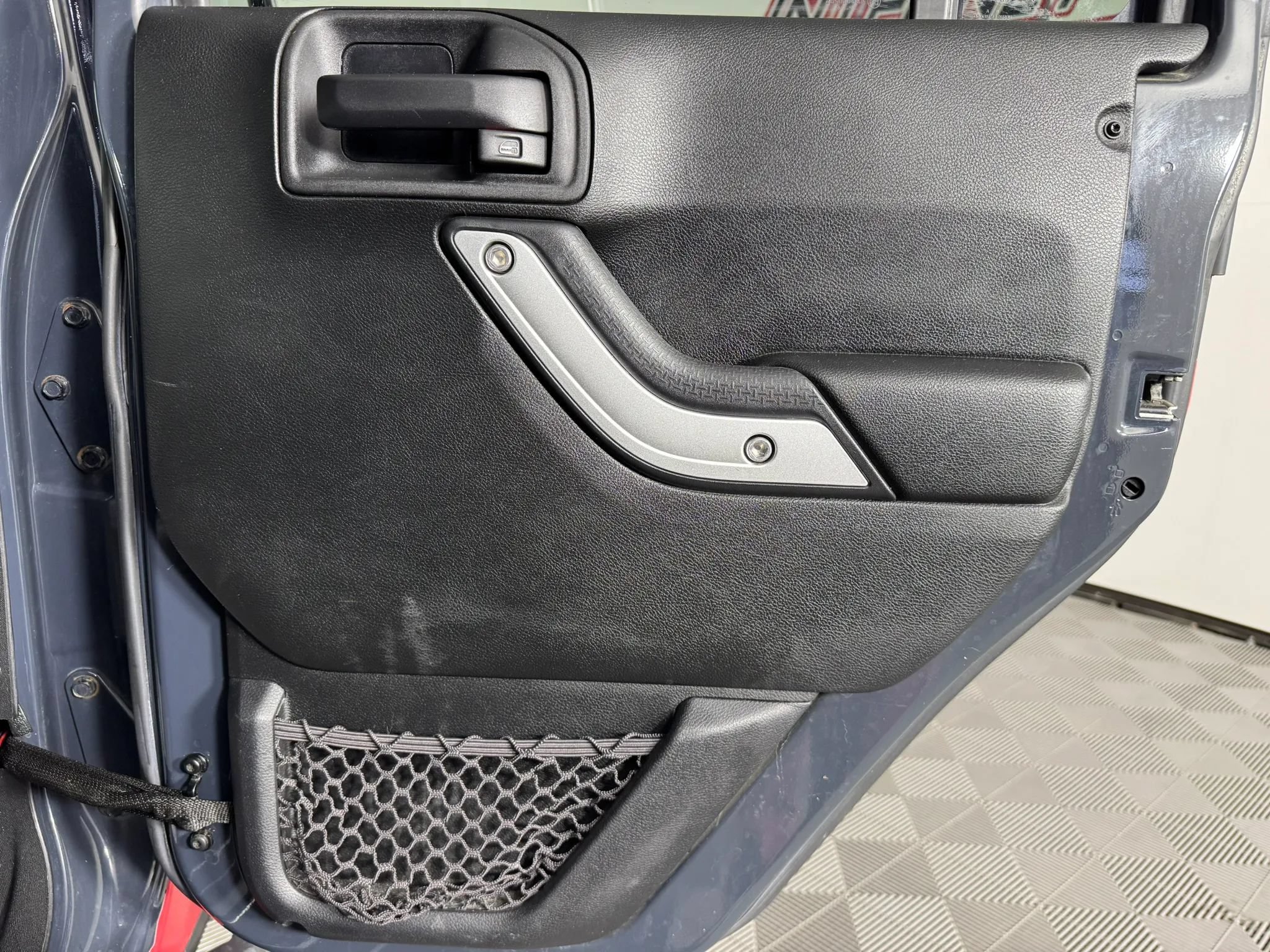 Used 2016 Jeep Wrangler Unlimited Rubicon AWD/4WD image 36