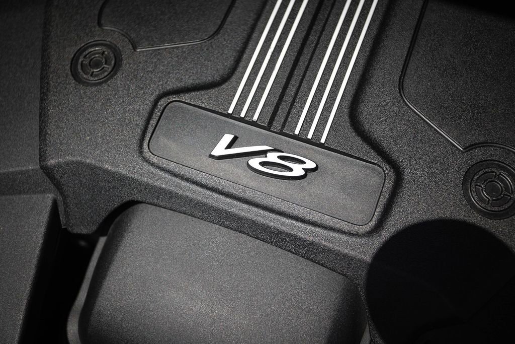 Used 2019 Bentley Bentayga image 21
