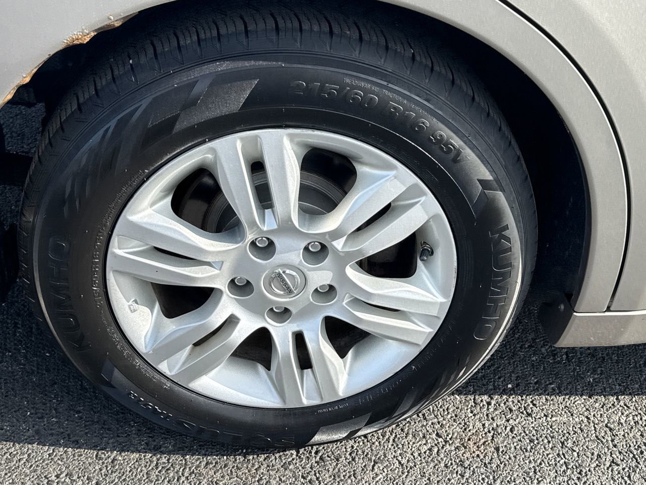 Used 2012 Nissan Altima 2.5 S w/ Special Edition Pkg image 10