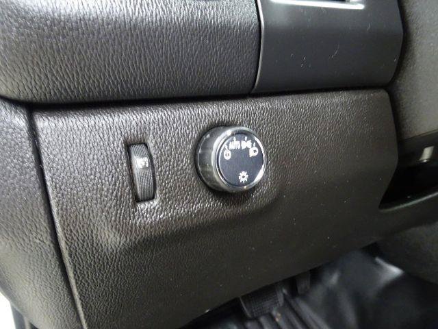 Used 2022 Chevrolet Colorado LT w/ Fleet Safety Package RWD image 23