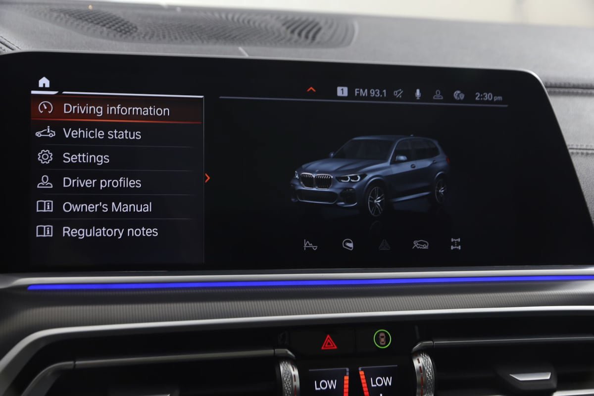 Used 2022 BMW X5 M50i w/ Executive Package AWD/4WD image 34