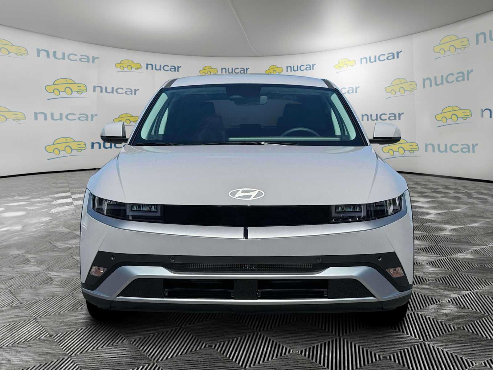 New 2025 Hyundai Ioniq 5 SE image 12