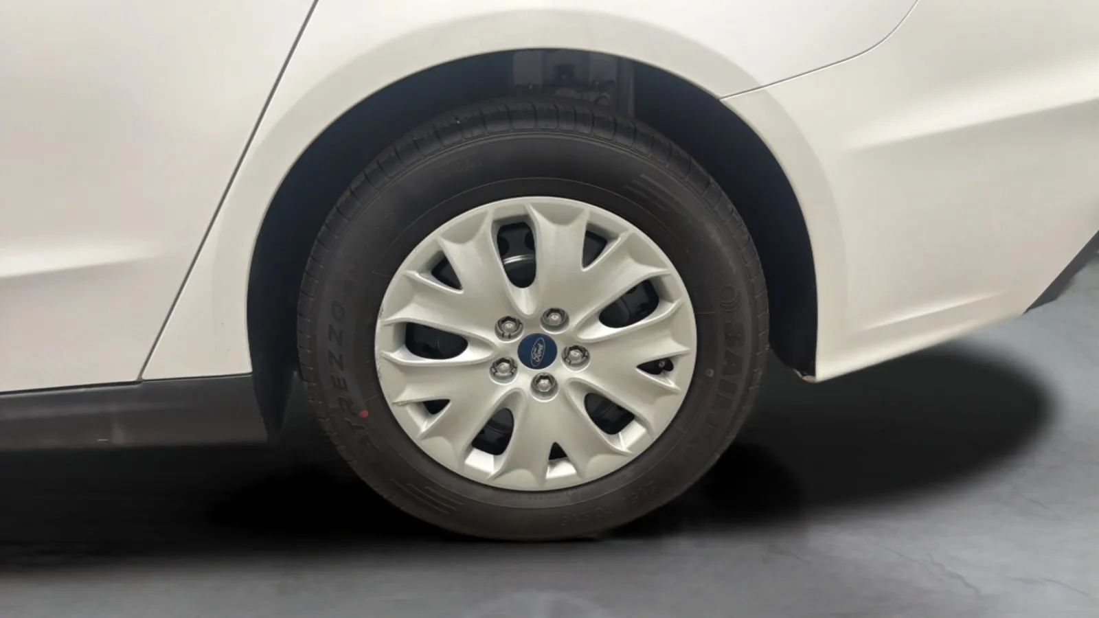 Used 2020 Ford Fusion S FWD image 28