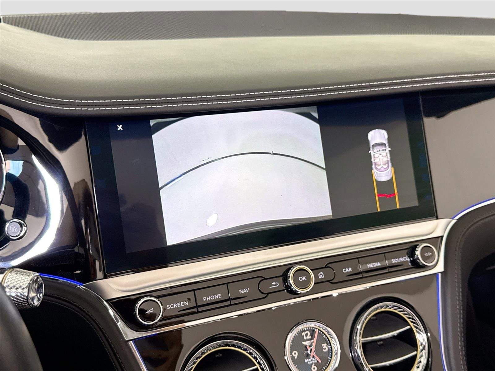 Used 2020 Bentley Continental GT V8 First Edition image 21