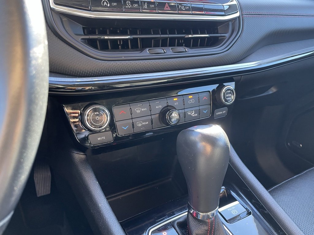 Used 2022 Jeep Compass Trailhawk w/ Trailhawk Elite Group image 18