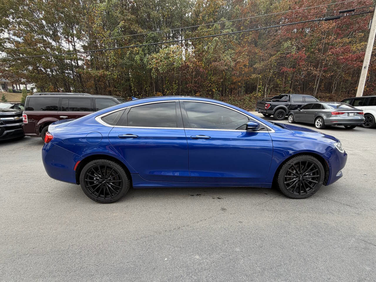 Used 2017 Chrysler 200 C w/ Premium Group image 3