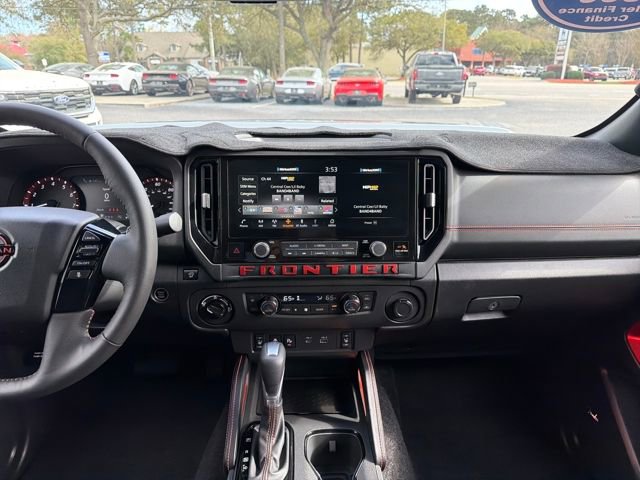 Used 2025 Nissan Frontier PRO-4X w/ Pro Premium Package image 22