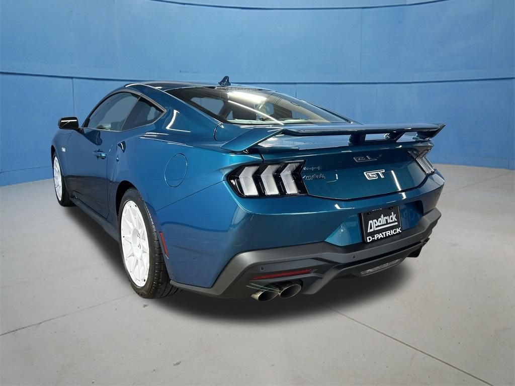New 2026 Ford Mustang GT Premium w/ GT Performance Package RWD image 7
