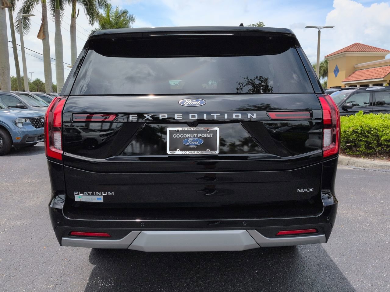 New 2026 Ford Expedition Max Platinum w/ Platinum Ultimate Package AWD/4WD image 5
