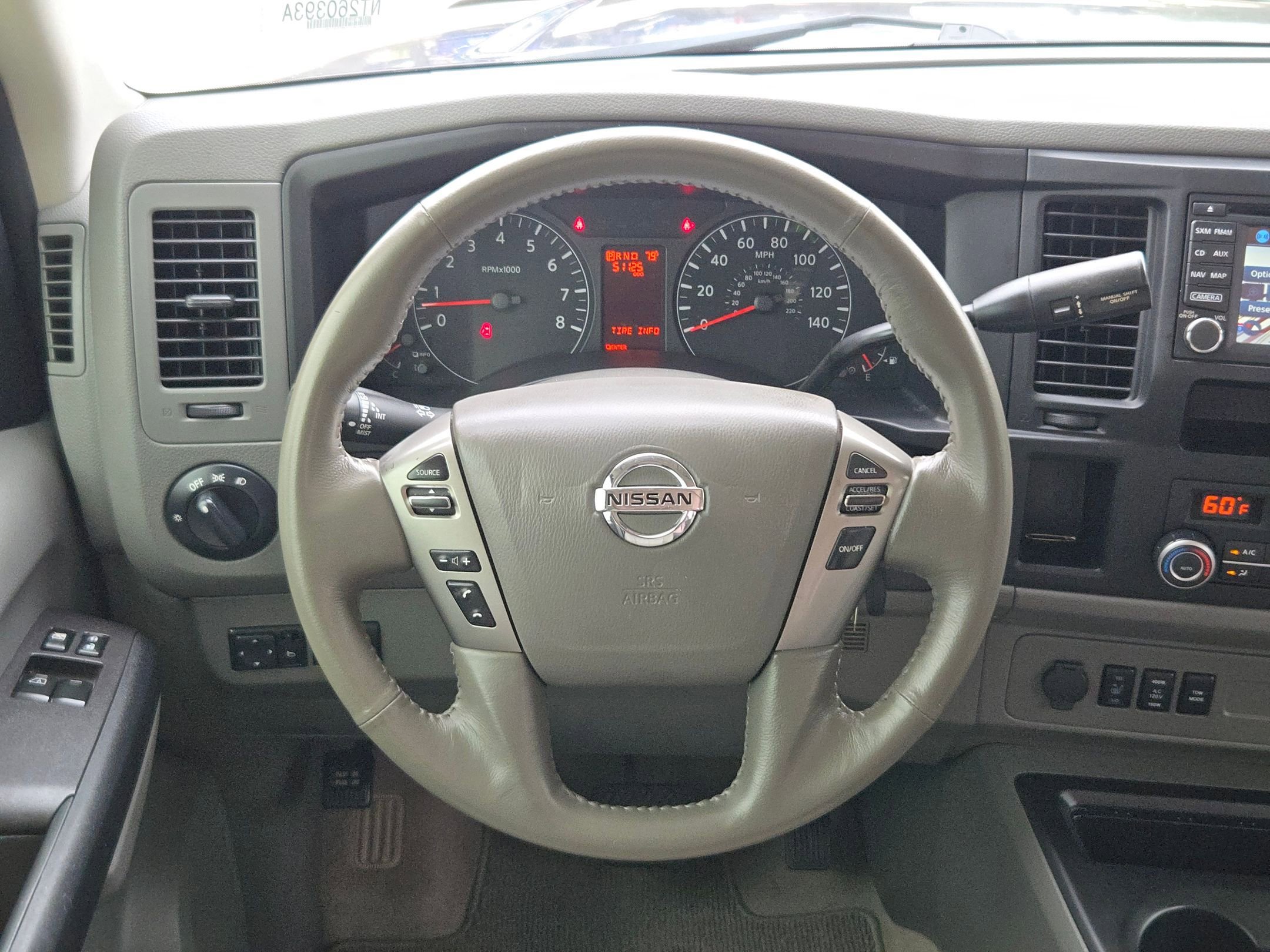 Used 2016 Nissan NV 3500 SL image 20