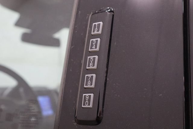 Used 2021 Ford F250 Lariat AWD/4WD image 24