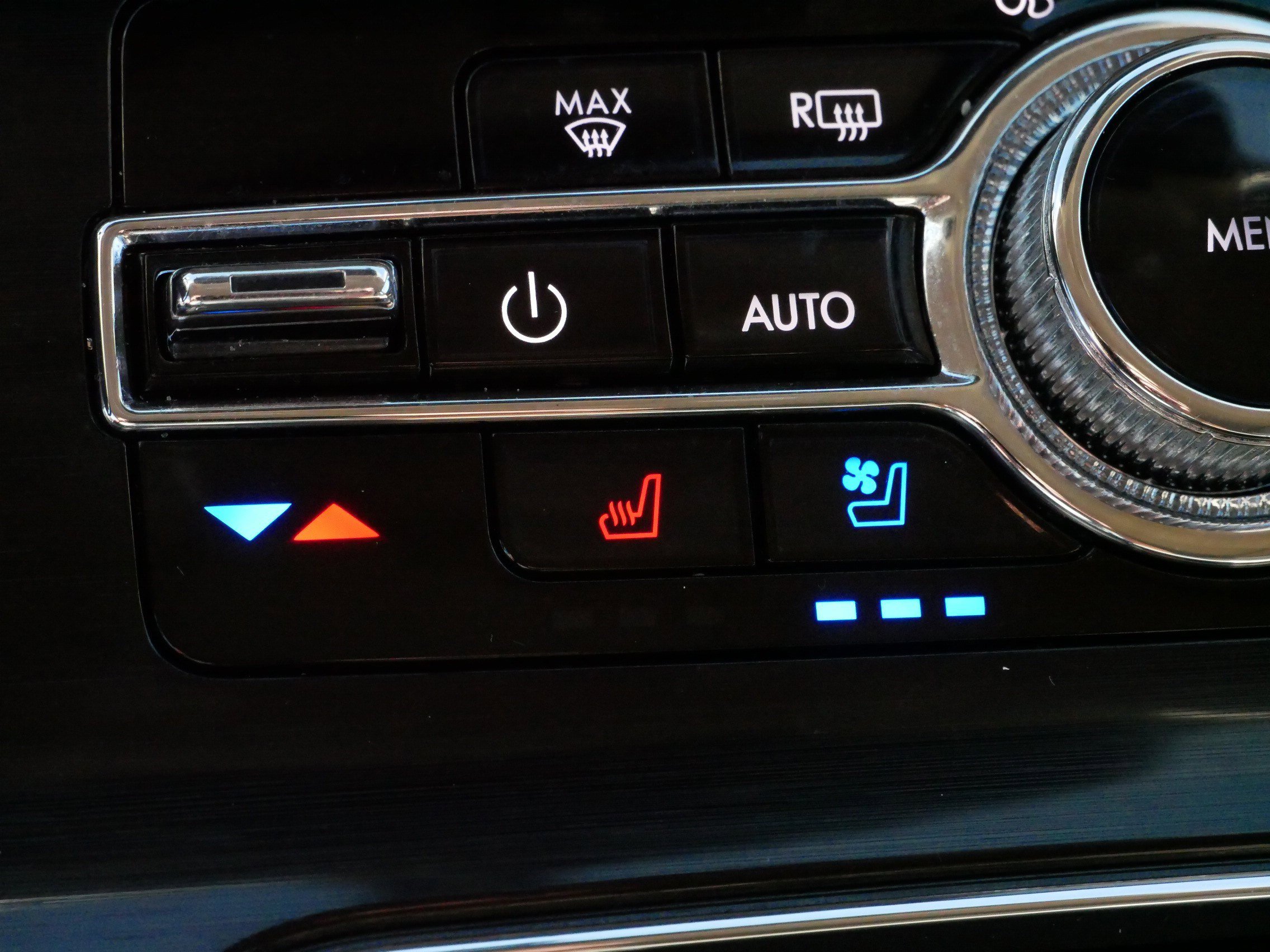 Used 2022 Lincoln Nautilus Reserve image 29