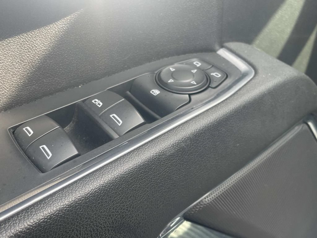 Certified 2023 Chevrolet Silverado 1500 LT AWD/4WD image 12
