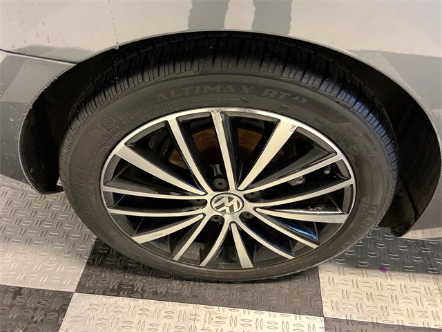 Used 2016 Volkswagen Jetta Sport image 14