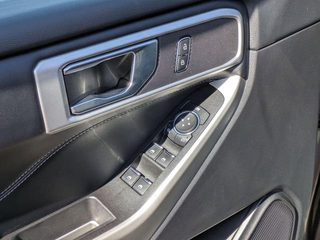 Used 2022 Ford Explorer XLT AWD/4WD image 14