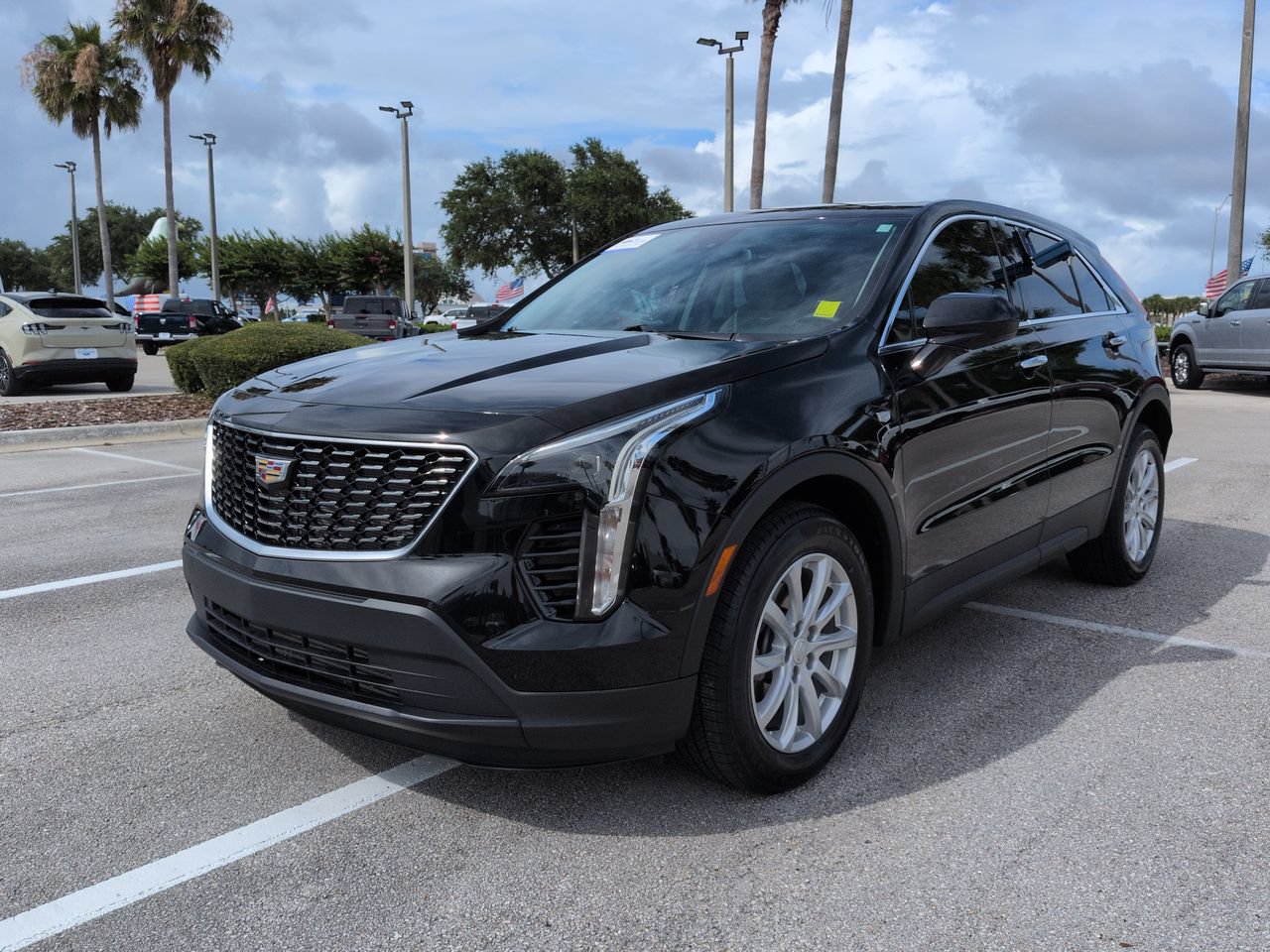 Used 2023 Cadillac XT4 Luxury FWD image 8
