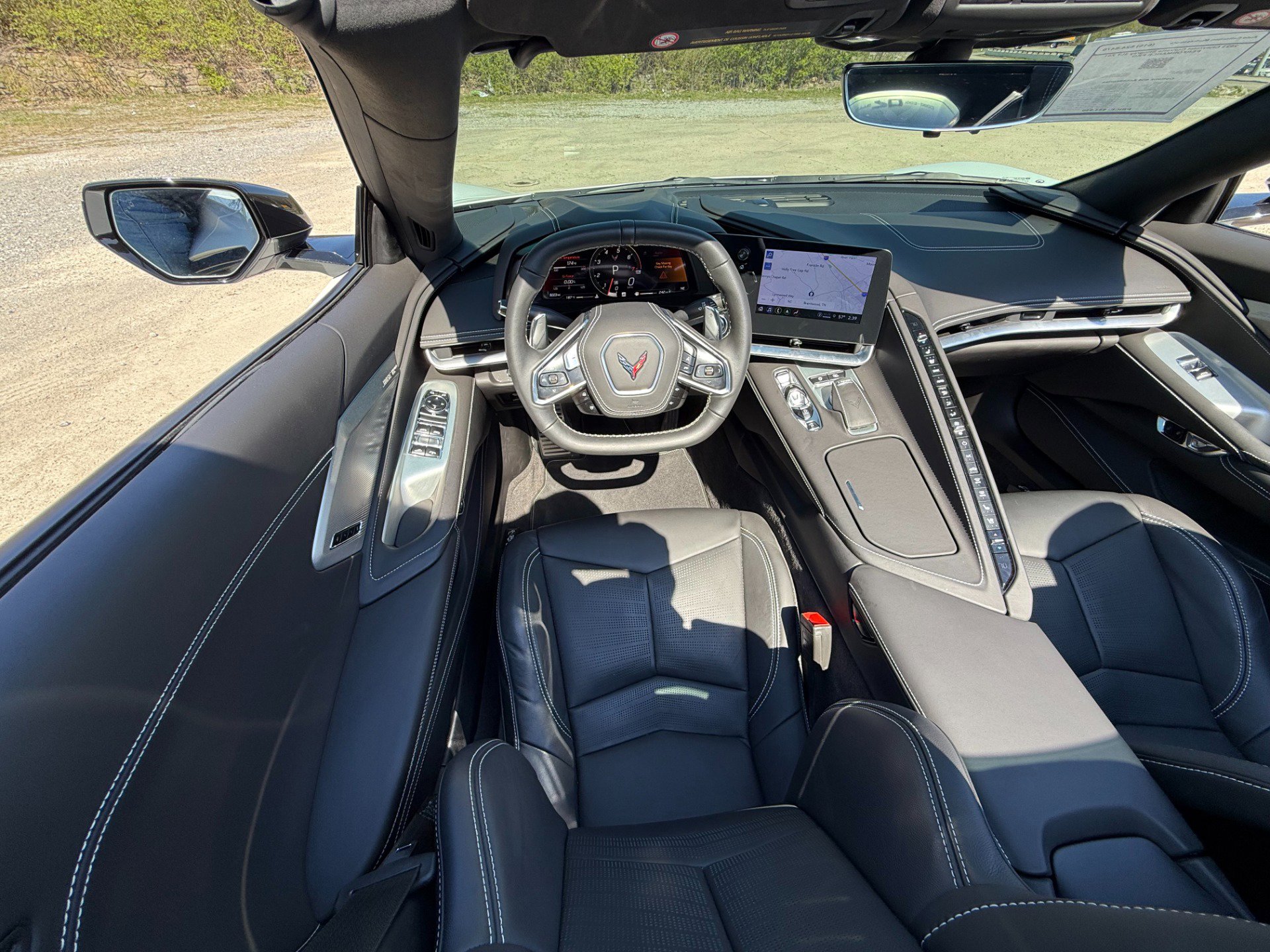 Used 2023 Chevrolet Corvette Stingray Premium Conv w/ Z51 Performance Package RWD image 24