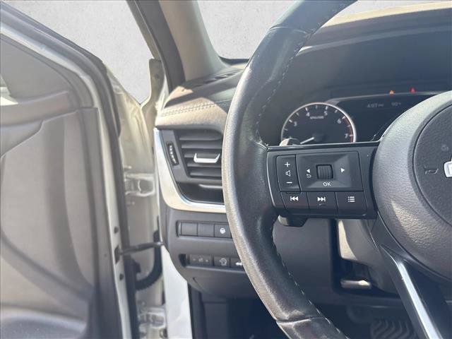 Used 2023 Nissan Rogue SV w/ SV Premium B Package AWD/4WD image 18