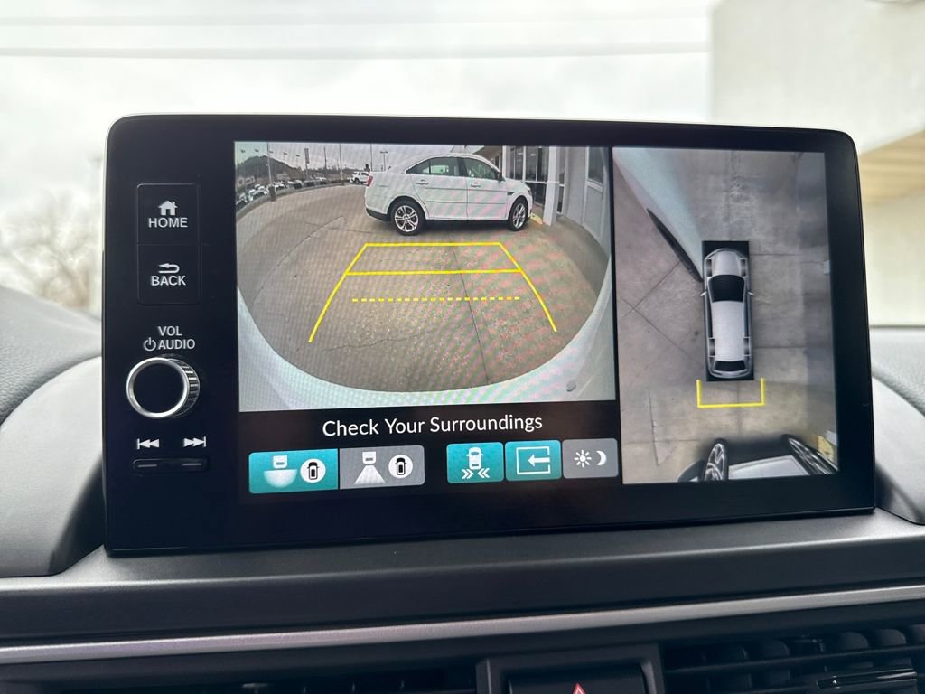 Used 2025 Honda Pilot Elite image 20