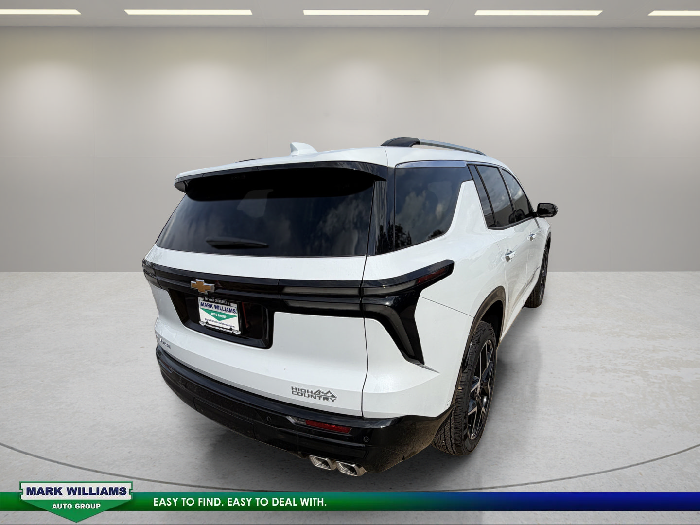 New 2026 Chevrolet Traverse High Country FWD image 2