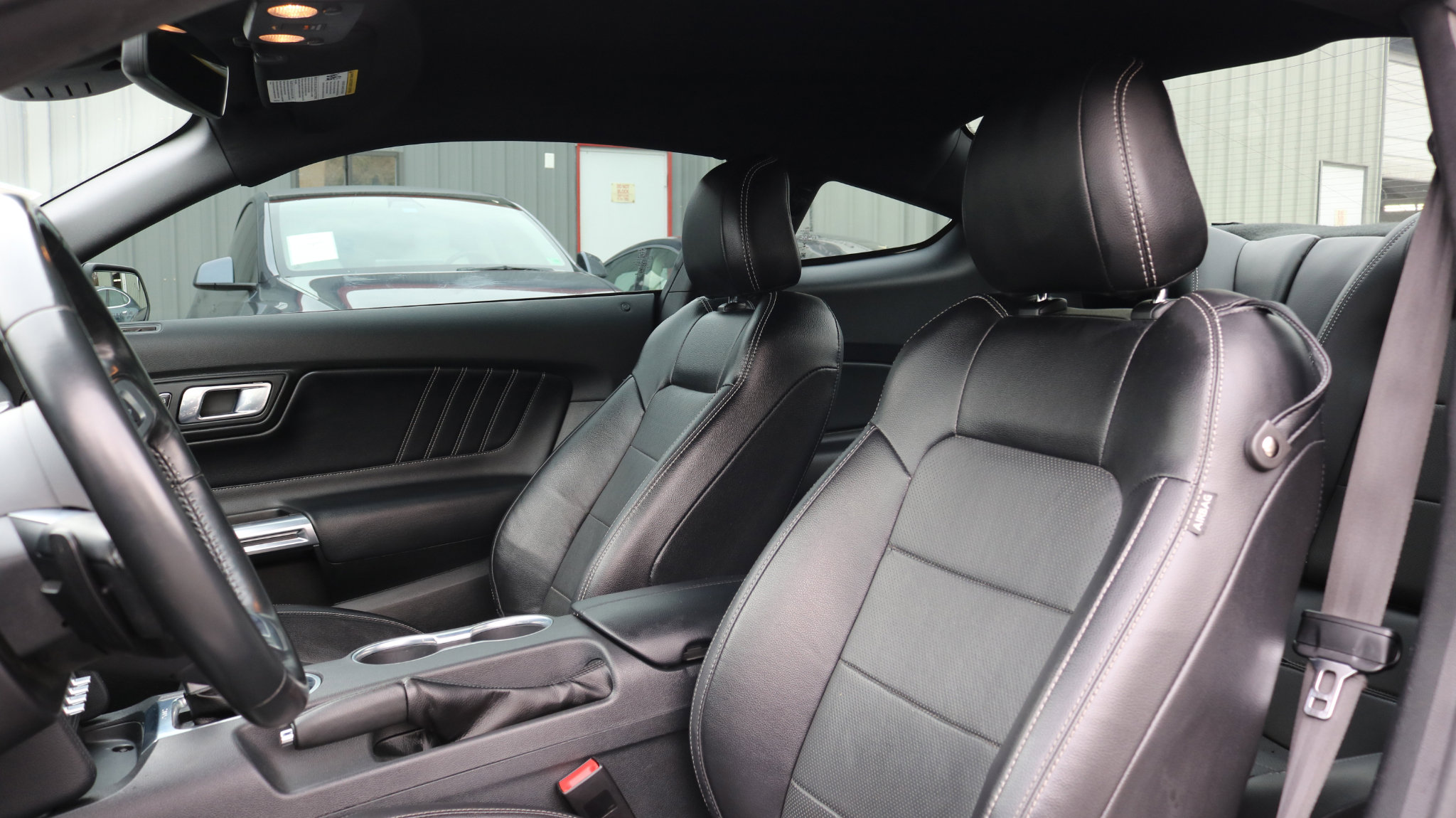 Used 2023 Ford Mustang GT Premium image 11