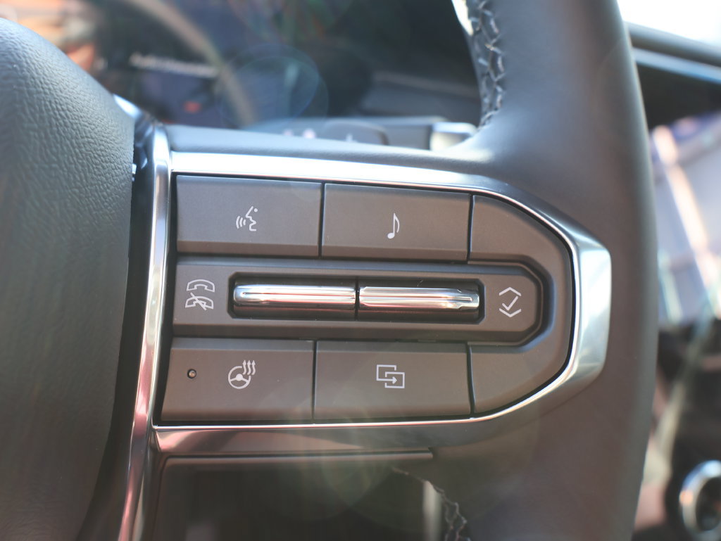 New 2027 GMC Acadia Elevation w/ Black Edition AWD/4WD image 18