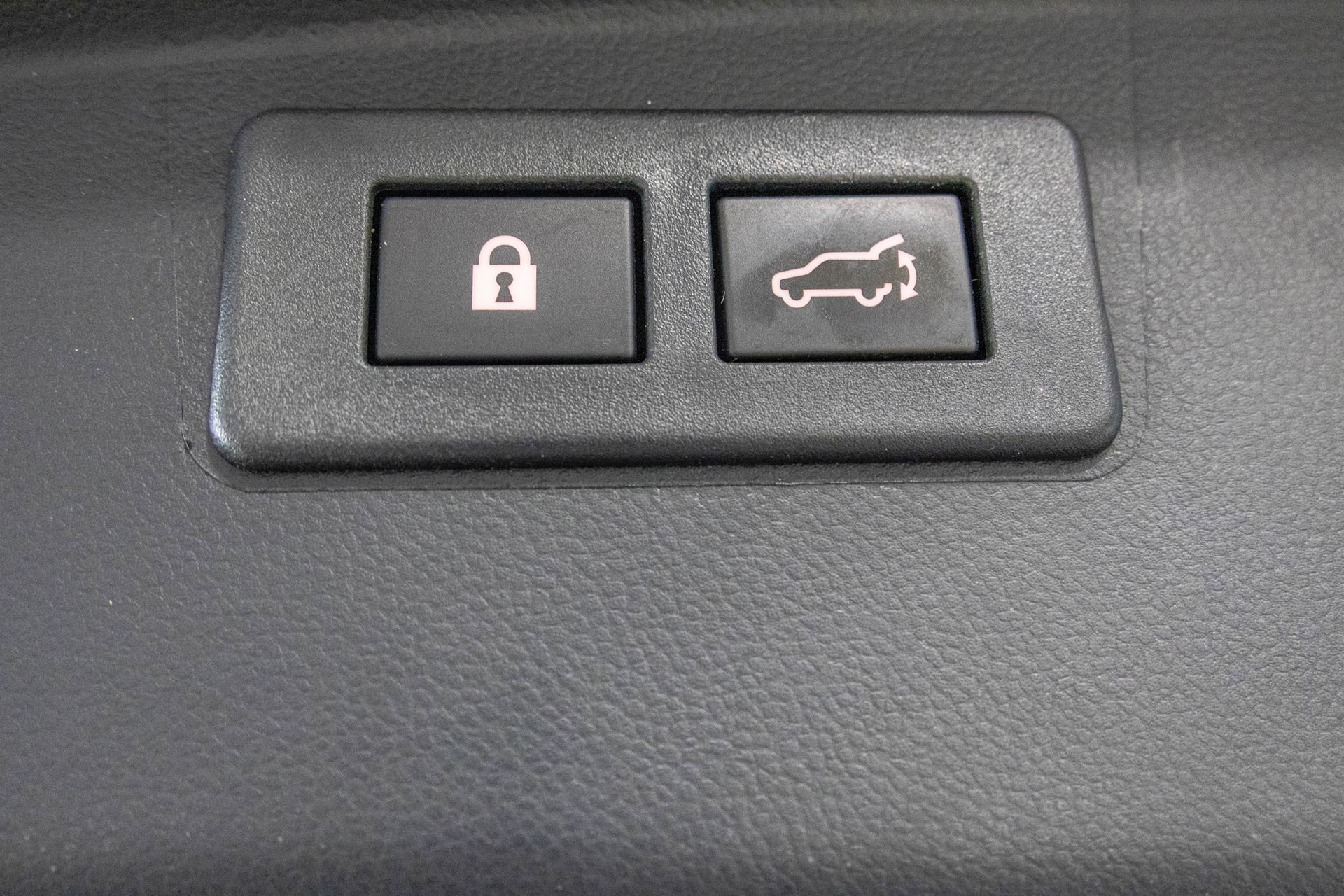 Used 2023 Subaru Outback Limited image 42