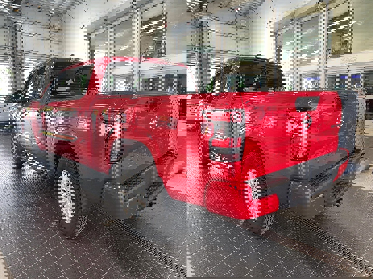 Used 2023 Nissan Frontier SV w/ Technology Package image 18