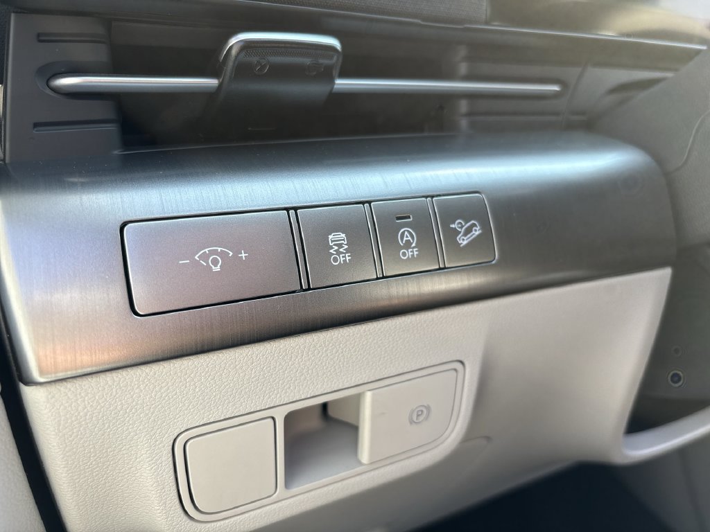 Used 2026 Hyundai Kona SE FWD image 23