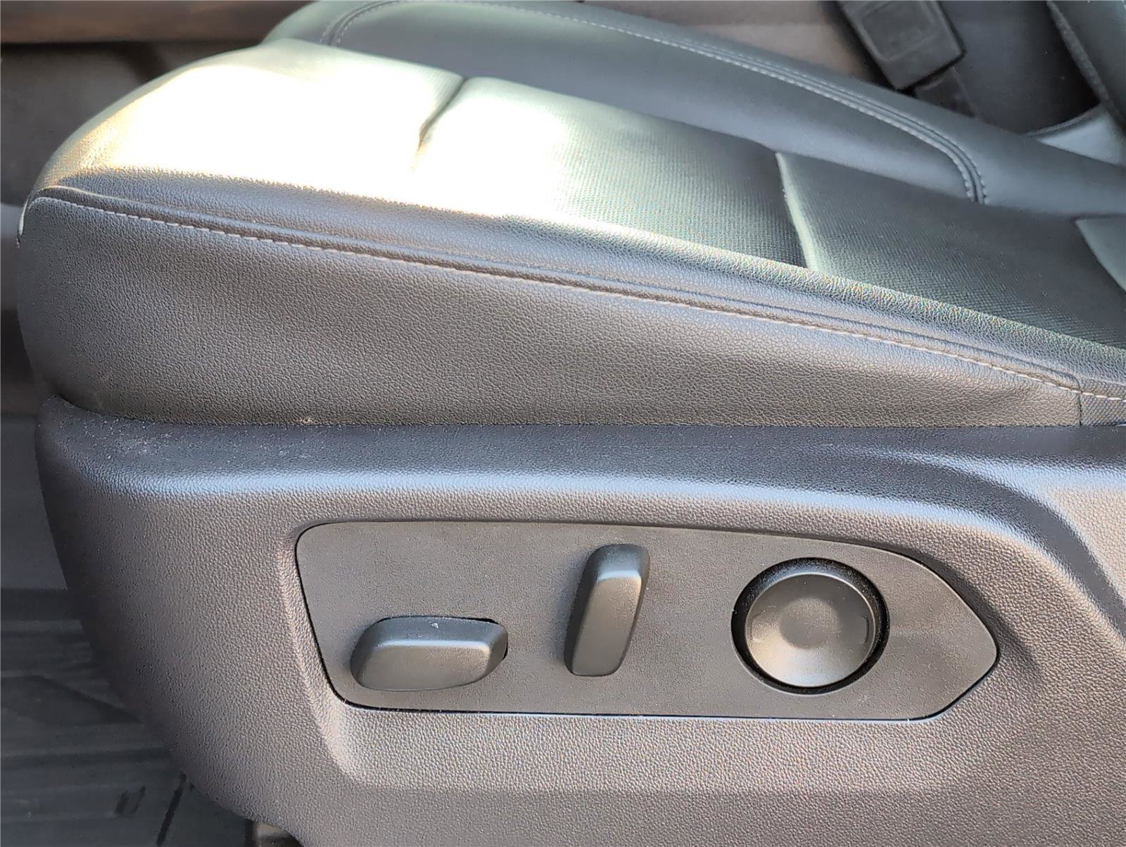 Used 2024 GMC Sierra 1500 SLT w/ SLT Premium Plus Package image 10