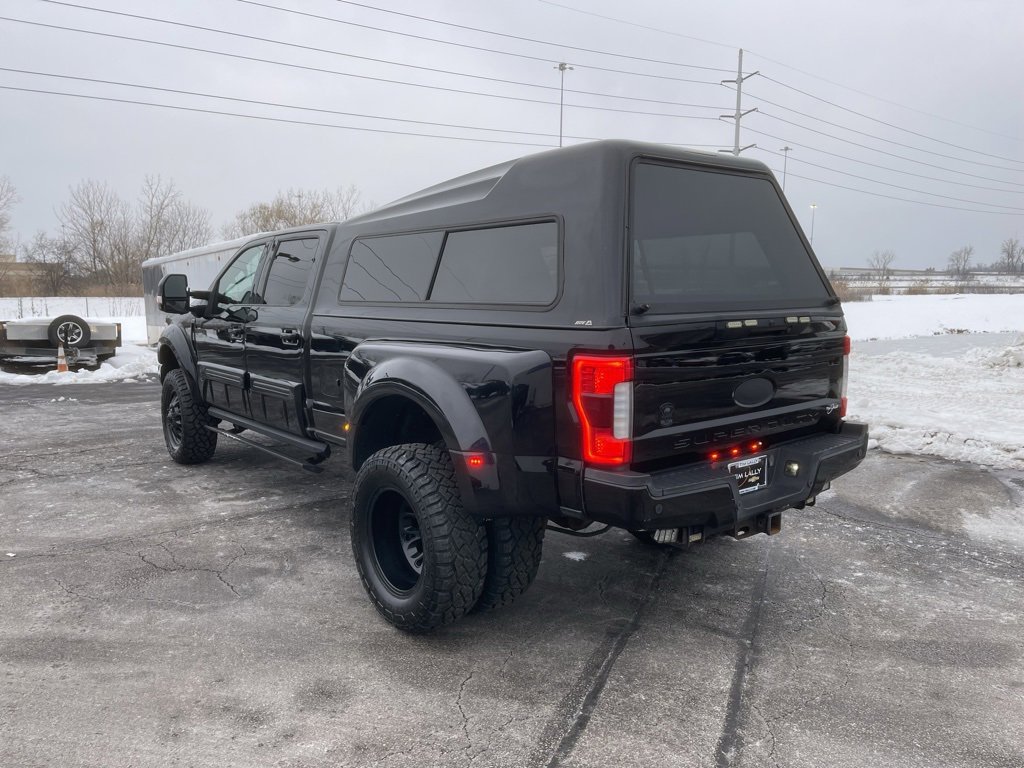 Used 2017 Ford F350 Lariat w/ Lariat Ultimate Package image 5