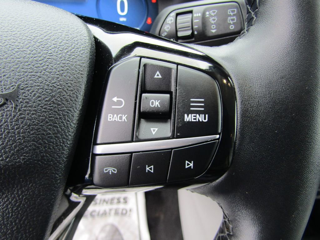 Used 2025 Ford Escape SE w/ PHEV Premium Package image 21