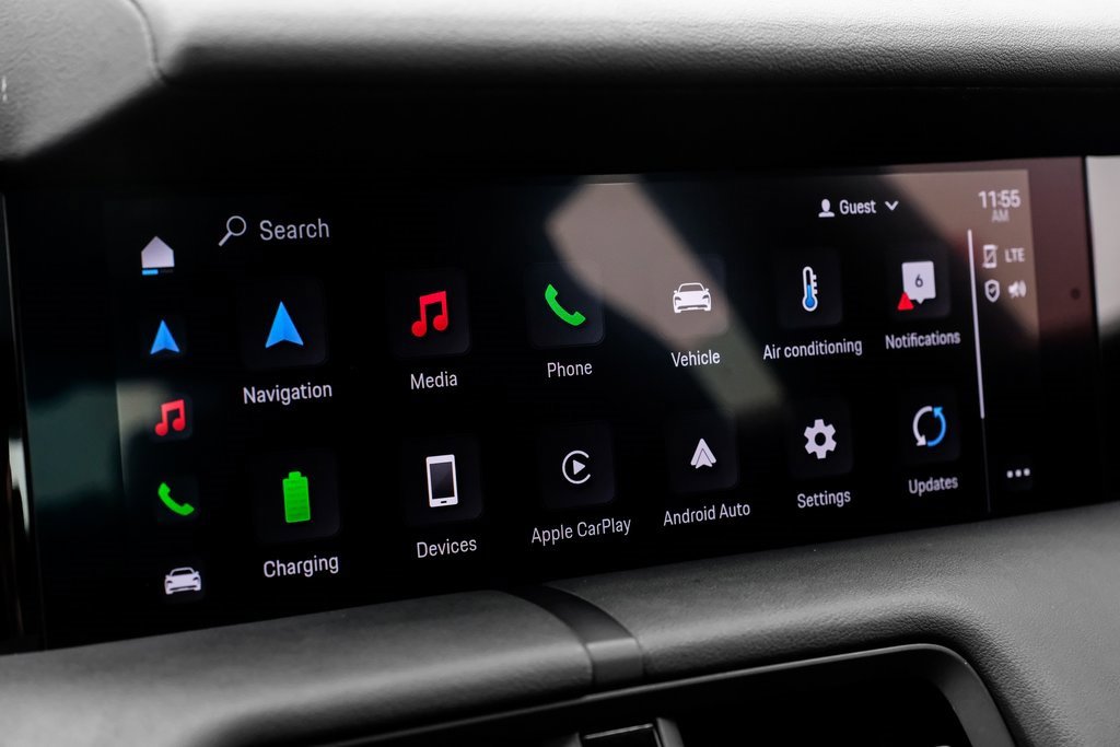 Used 2023 Porsche Taycan w/ Premium Package image 39