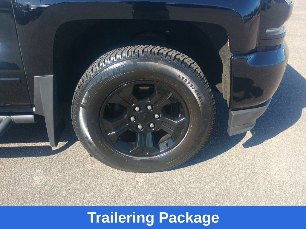 Used 2018 Chevrolet Silverado 1500 LTZ Z71 w/ LTZ Plus Package AWD/4WD image 11
