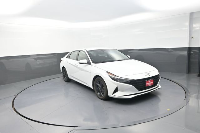 Used 2021 Hyundai Elantra SEL w/ Convenience Package FWD image 33