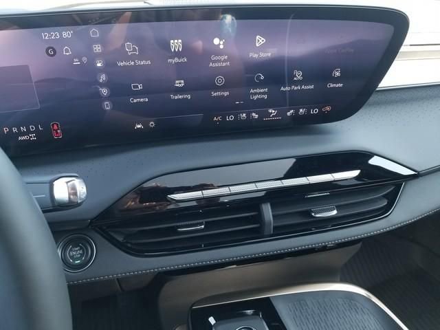 New 2026 Buick Enclave Avenir w/ Super Cruise Package image 15