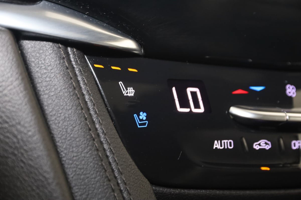 Used 2020 Cadillac XT6 Sport AWD/4WD image 8