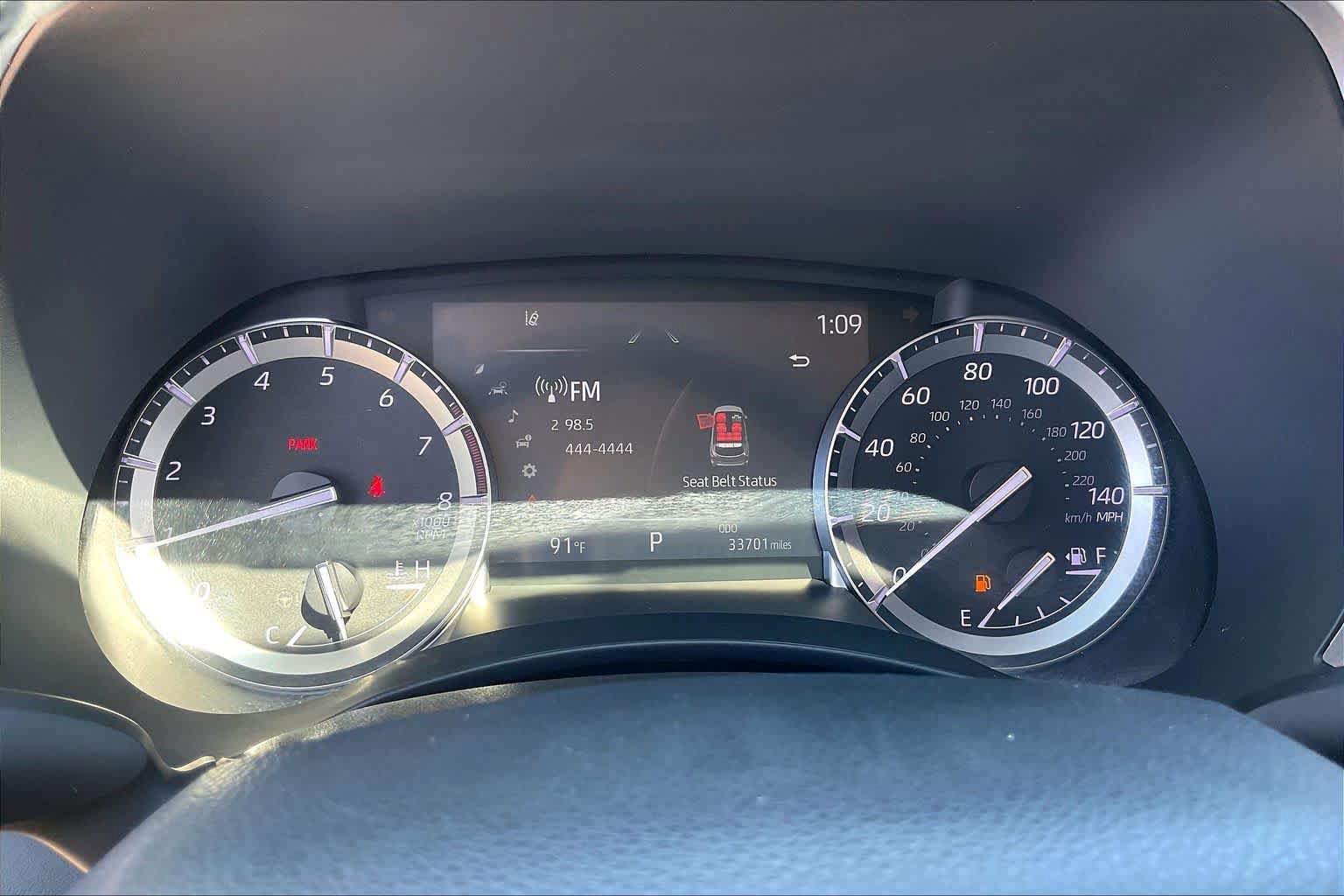 Used 2022 Toyota Highlander XLE FWD image 26