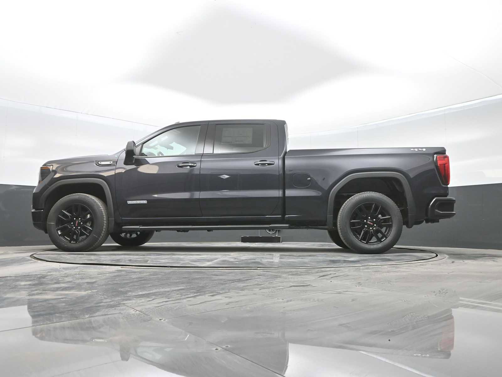 New 2025 GMC Sierra 1500 Elevation w/ LPO, Elevation Black Package image 26