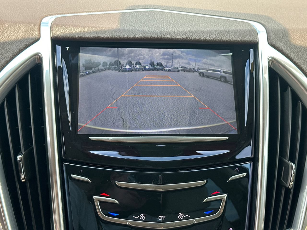 Used 2013 Cadillac SRX Performance w/ Driver Awareness Package AWD/4WD image 30